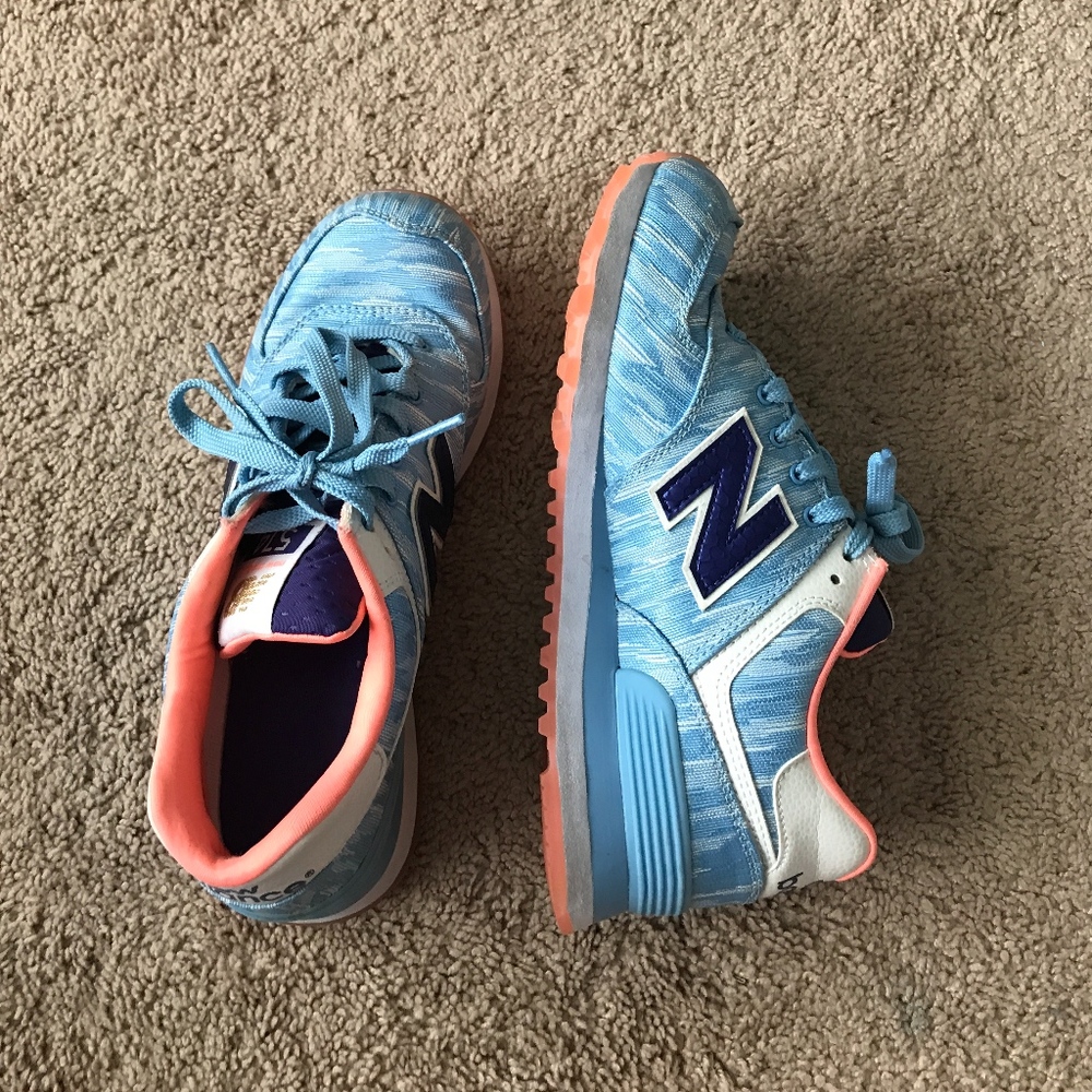 New Balance - Picture 2 of 2